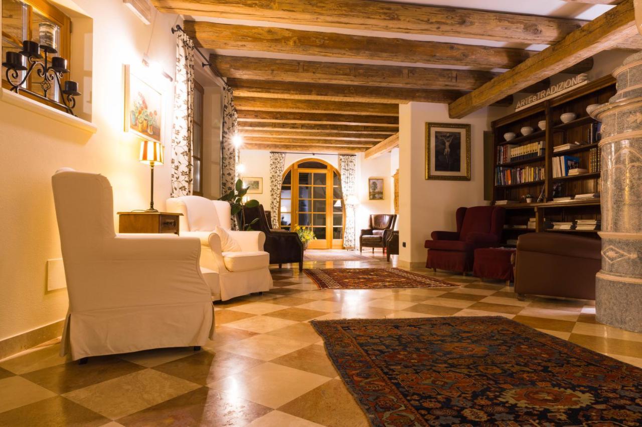 Hotel Relais Vecchio Maso Sopramonte Luaran gambar