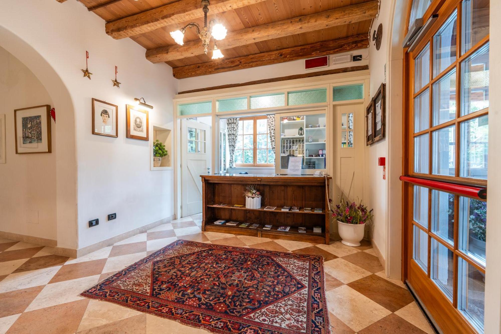 Hotel Relais Vecchio Maso Sopramonte Luaran gambar
