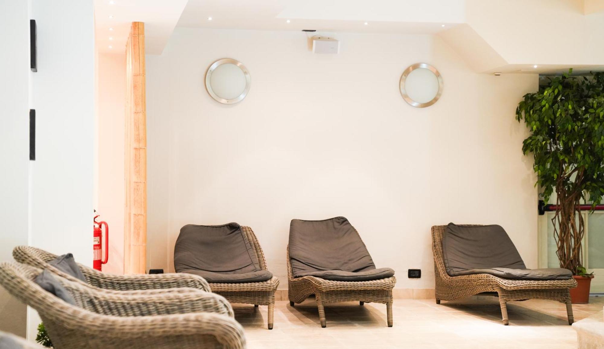 Hotel Relais Vecchio Maso Sopramonte Luaran gambar